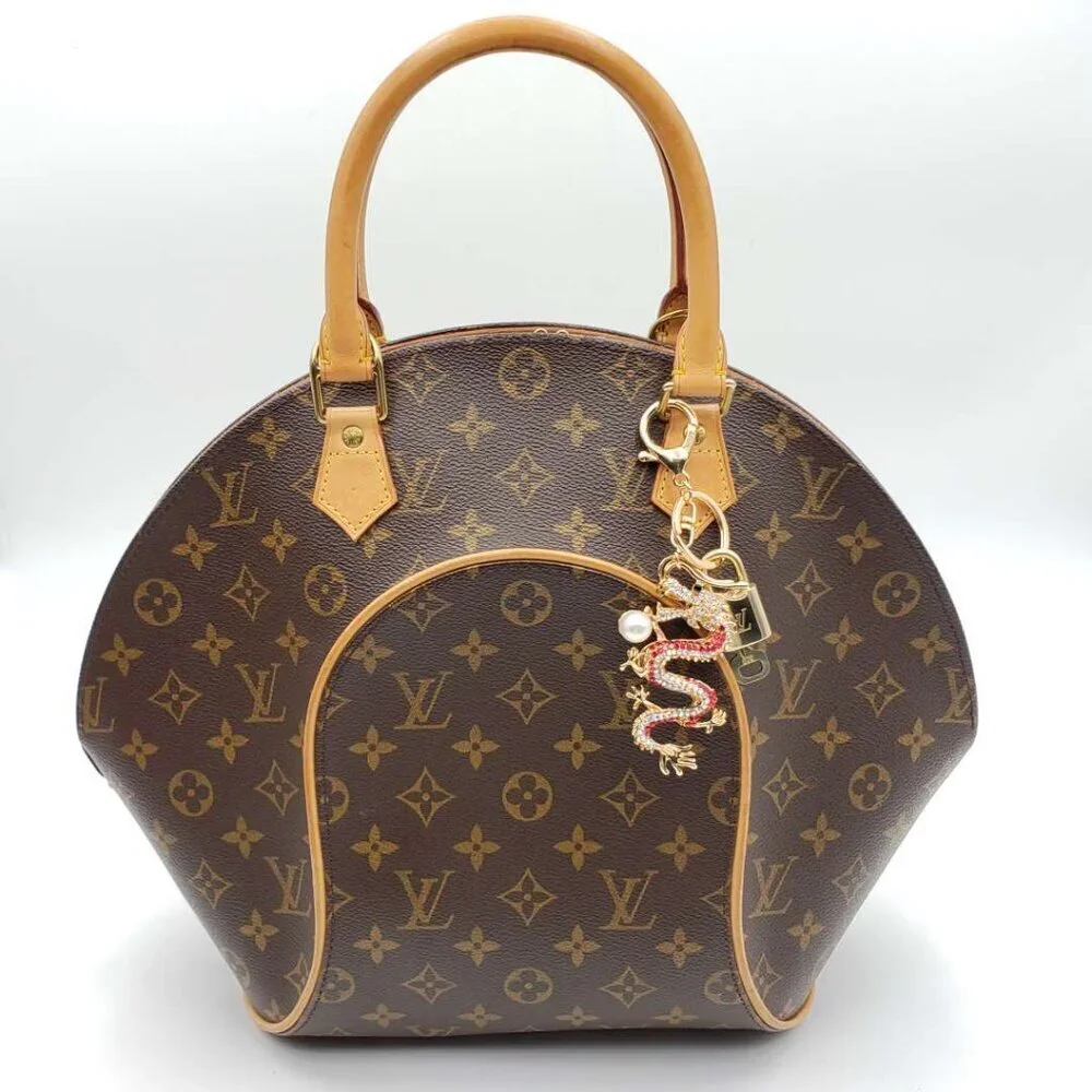 LV Authentic Gold Padlock 🔒 Key Set w/ Unbranded Dragon Keychain Charm